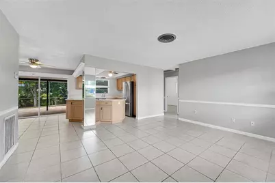 706 SE Alamanda Way, Stuart, FL 34996 - Photo 4