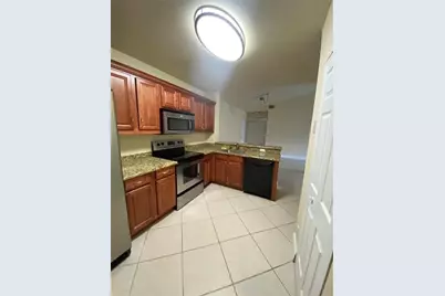 5701  Riverside Dr, Unit #302, Coral Springs, FL 33067 - Photo 6