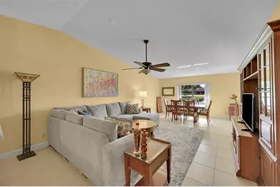 8252  Springlake Dr, Unit #8252, Boca Raton, FL 33496 - Photo 6