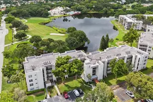 9470 Poinciana Pl, Davie, FL 33324 - Photo 1