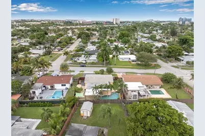 230 NE 58th St, Fort Lauderdale, FL 33334 - Photo 32