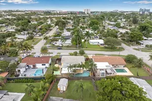 230 NE 58th St, Fort Lauderdale, FL 33334 - Photo 32