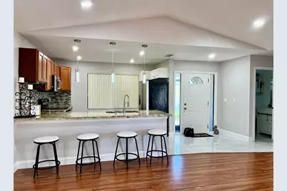 8951 SW 19th St, Unit #B, Boca Raton, FL 33433 - Photo 6