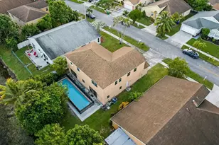 3091 Venice Way, Miramar, FL 33025 - Photo 6