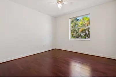 10372 N Lake Vista Cir, Davie, FL 33328 - Photo 22