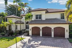 10372 N Lake Vista Cir, Davie, FL 33328 - Photo 1