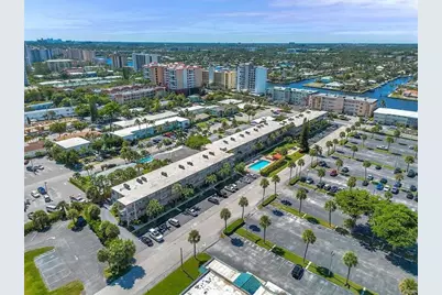 3200 NE 7th Ct, Unit #308C, Pompano Beach, FL 33062 - Photo 2