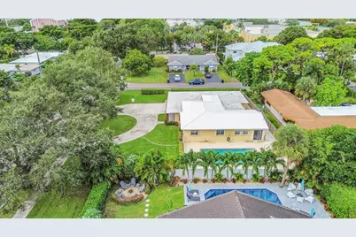 2021 NE 24th St, Lighthouse Point, FL 33064 - Photo 44