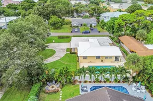 2021 NE 24th St, Lighthouse Point, FL 33064 - Photo 44