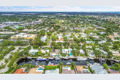 2021 NE 24th St, Lighthouse Point, FL 33064 - Photo 52