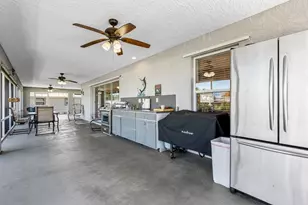 1069 9th St, Okeechobee, FL 34974 - Photo 34