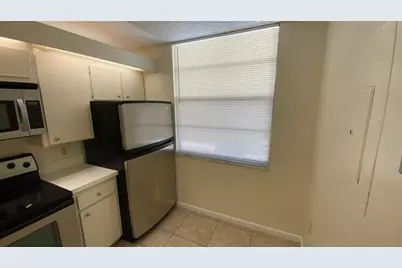 3626  Whitehall Dr, Unit #103, West Palm Beach, FL 33401 - Photo 14