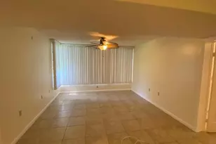 3626 Whitehall Dr, West Palm Beach, FL 33401 - Photo 6