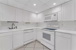 1401 S Federal Hwy, Boca Raton, FL 33432 - Photo 2