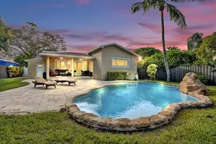 408 NE 9th Ave, Fort Lauderdale, FL 33301 - Photo 2