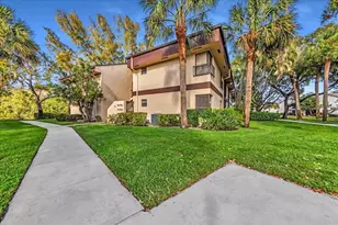 2687 Carambola Cir N, Coconut Creek, FL 33066 - Photo 6