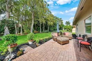 153 Kapok Crescent, Royal Palm Beach, FL 33411 - Photo 24