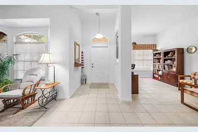 153  Kapok Cres, Royal Palm Beach, FL 33411 - Photo 6