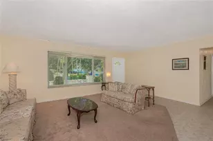 1940 NW 107th Ave, Pembroke Pines, FL 33026 - Photo 4