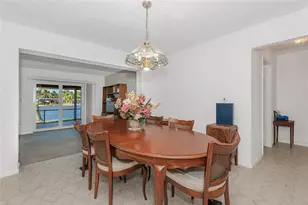 1940 NW 107th Ave, Pembroke Pines, FL 33026 - Photo 6