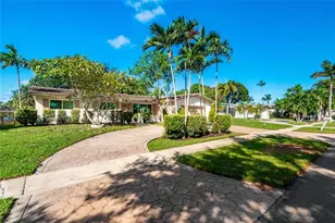 1940 NW 107th Ave, Pembroke Pines, FL 33026 - Photo 36