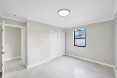 37 NE 26th St, Wilton Manors, FL 33305 - Photo 16