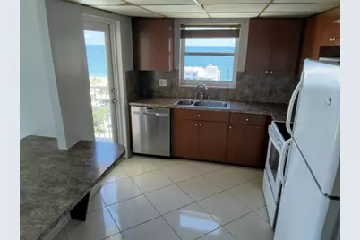 1200  Hibiscus Ave, Unit #1804, Pompano Beach, FL 33062 - Photo 4