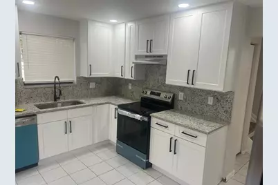 11530-32 NW 43rd St, Coral Springs, FL 33065 - Photo 16