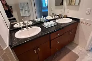 3215 NE 184th St, North Miami Beach, FL 33160 - Photo 10