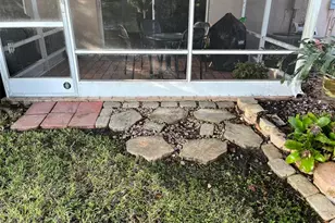 9702 NW 23rd Ct, Pembroke Pines, FL 33024 - Photo 22