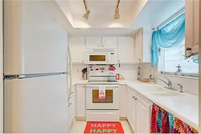 2929 SE Ocean Blvd, Unit #142-3, Stuart, FL 34996 - Photo 4