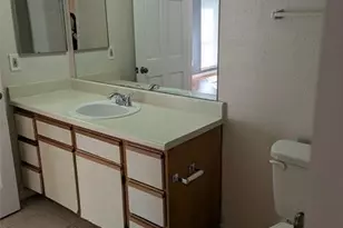 977 Riverside Dr, Coral Springs, FL 33071 - Photo 12