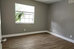 475 SE 8th St, Deerfield Beach, FL 33441 - Photo 22