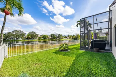 1941 NW 182nd Ter, Pembroke Pines, FL 33029 - Photo 28