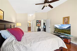 1941 NW 182nd Terrace, Pembroke Pines, FL 33029 - Photo 20