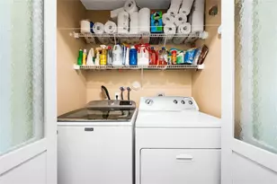 1941 NW 182nd Terrace, Pembroke Pines, FL 33029 - Photo 24