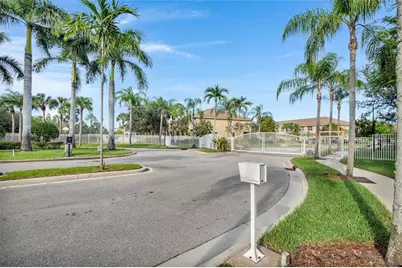 5808  Monterra Club Dr, Unit #5808, Lake Worth, FL 33463 - Photo 24