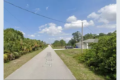 747  Long Distance Ln, Lehigh Acres, FL 33974 - Photo 4