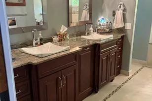 418 Alamanda Dr, Hallandale Beach, FL 33009 - Photo 16