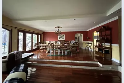 418  Alamanda Dr, Hallandale Beach, FL 33009 - Photo 6