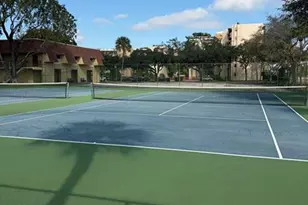 3590 Blue Lake Dr, Pompano Beach, FL 33064 - Photo 18