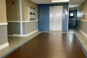 494 NW 165th Street Rd Unit, Miami, FL 33169 - Photo 22