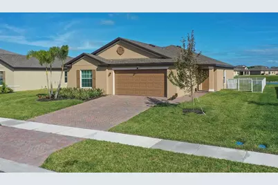 973  Bent Creek Dr, Fort Pierce, FL 34947 - Photo 4