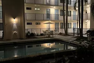 44 SE 14th St, Boca Raton, FL 33432 - Photo 14