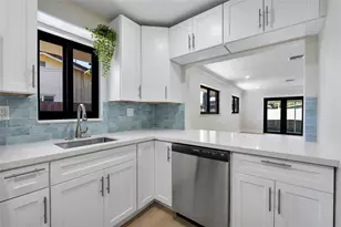 617 NE 38th St, Oakland Park, FL 33334 - Photo 1