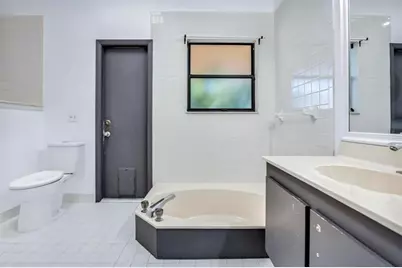 5720 W Waterford Dr, Davie, FL 33331 - Photo 16