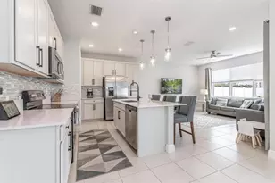 3970 Pelicano Way, Deerfield Beach, FL 33064 - Photo 6