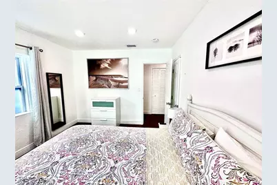 1637 NE 5th Ct, Fort Lauderdale, FL 33301 - Photo 1
