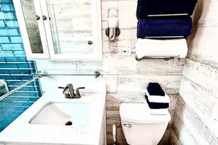 1637 NE 5th Ct, Fort Lauderdale, FL 33301 - Photo 8