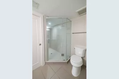 64 Isle Of Venice Drive #26, Fort Lauderdale, FL 33301 - Photo 26